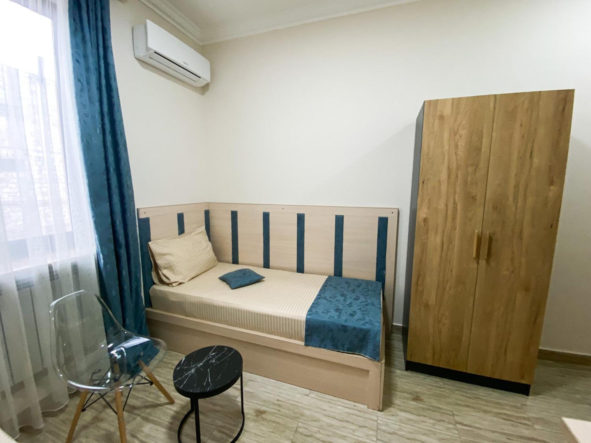 Alex Hotel Yerevan Exterior foto